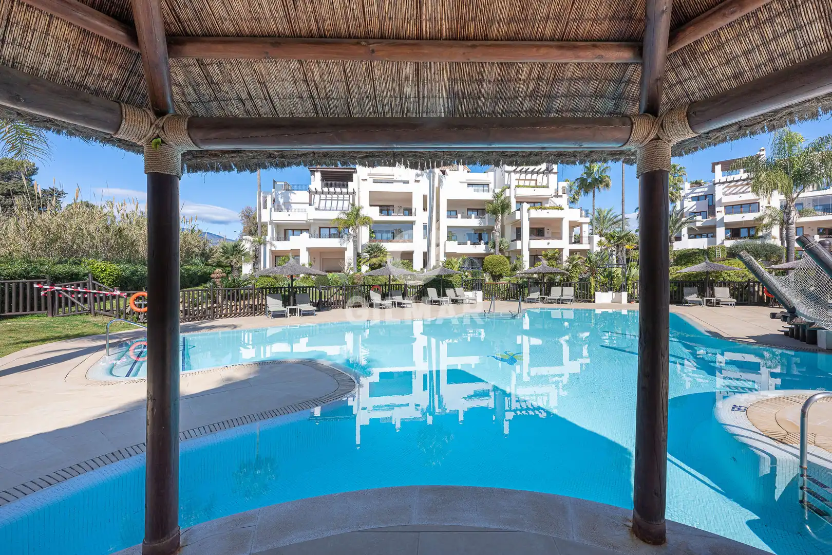 Apartament amb terrassa en venda a Selwo, imagen 12