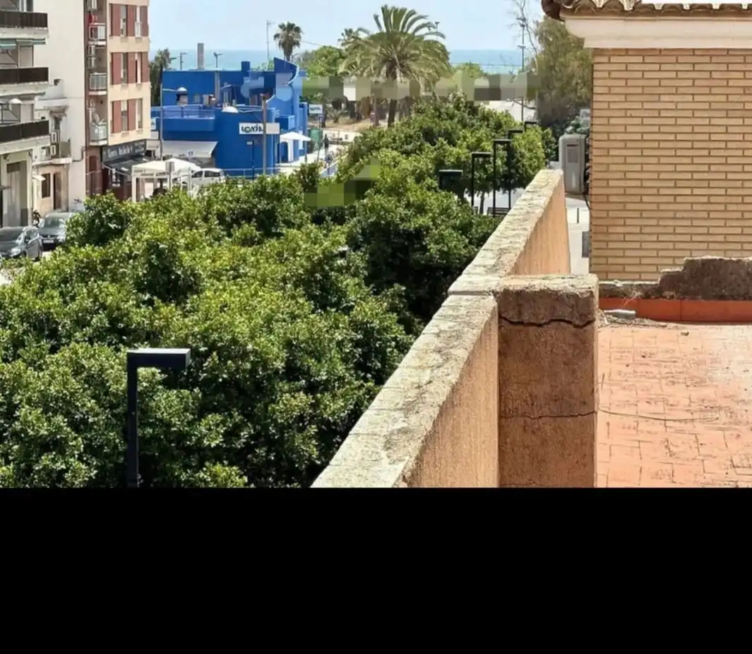 Terrassa de Edifici en venda en Sagunto / Sagunt