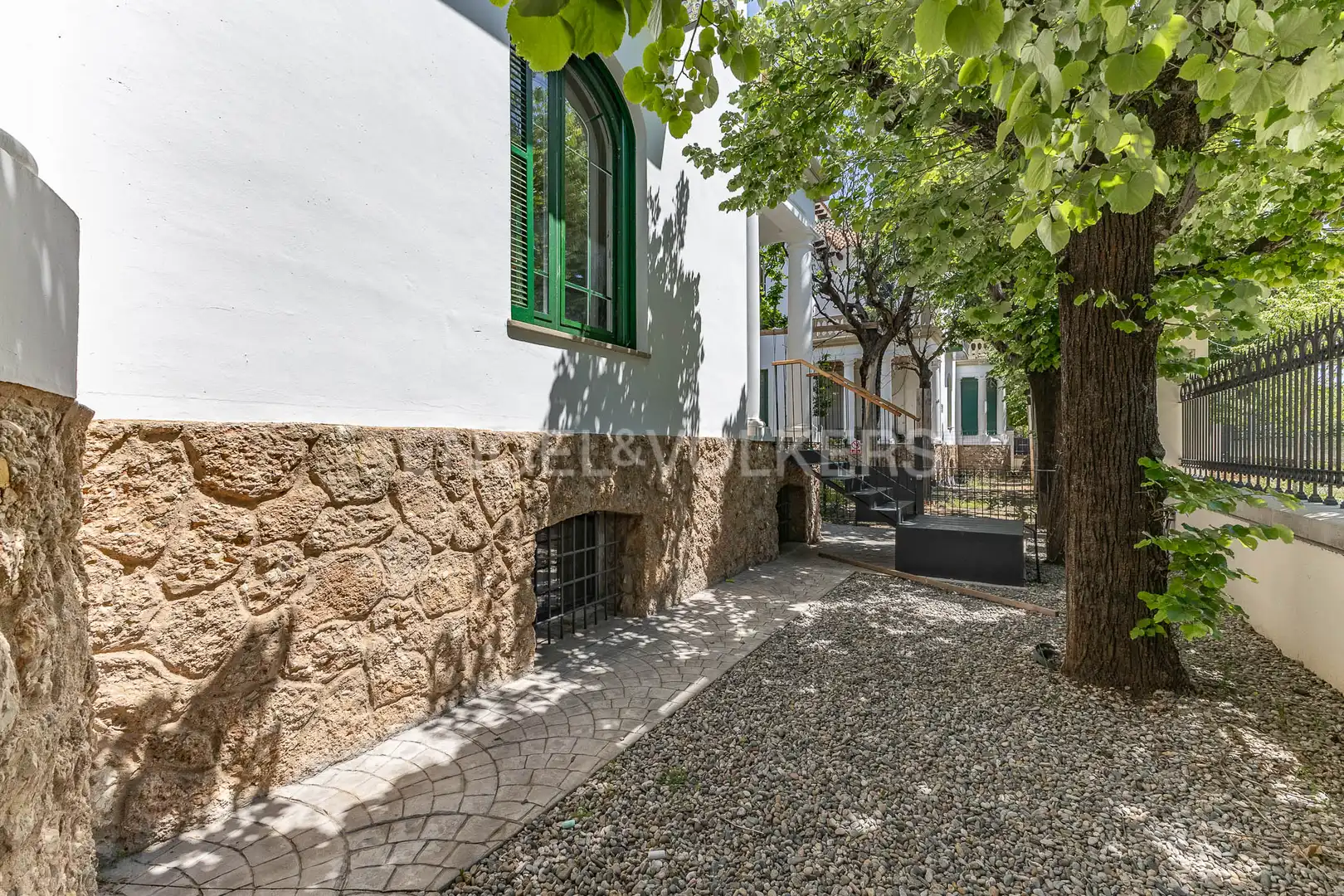 Exterior view of Houses for rent in Sant Cugat del Vallès  with Air Conditioner, Heating and Private garden
