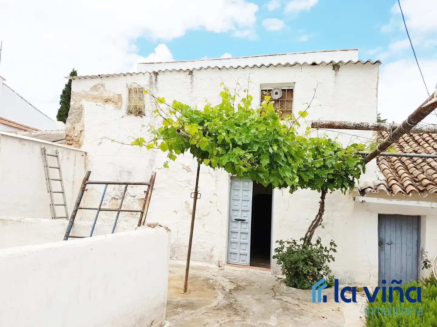 Vista exterior de Casa o xalet en venda en Antequera