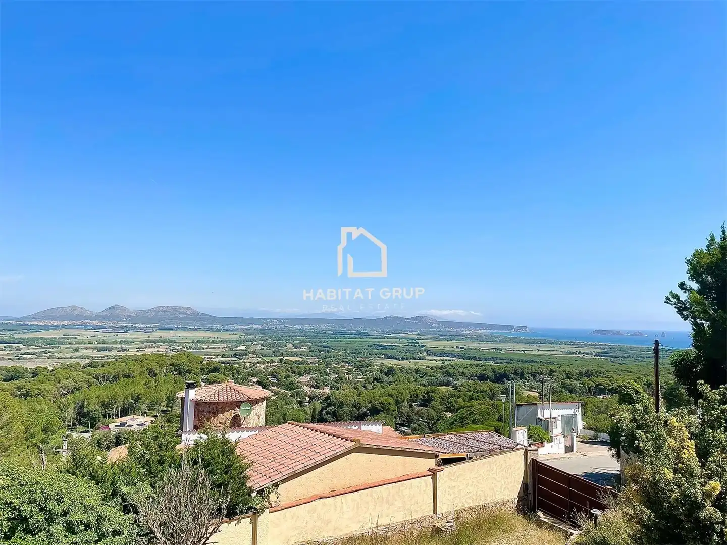 House with pool for sale in Pals, imagen 3