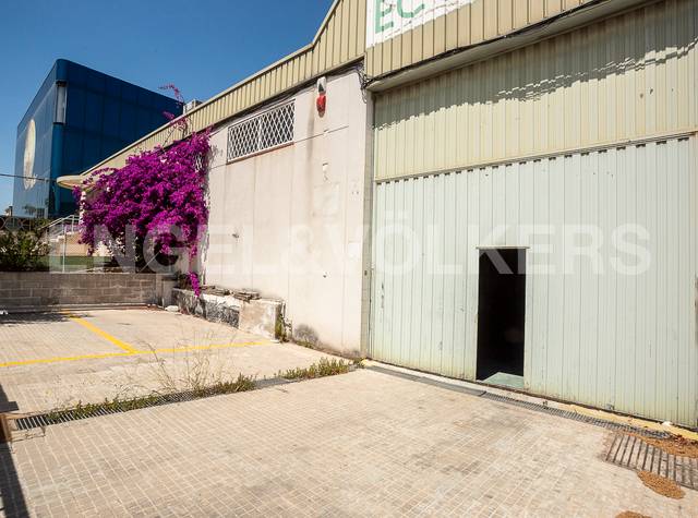 Nave industrial en Venta en Mas Lluí - Els Miralls