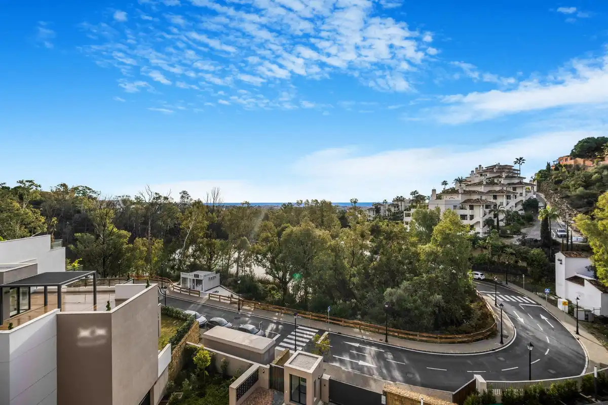 Vista exterior de Dúplex de alquiler en Marbella con Aire acondicionado, Terraza y Se aceptan mascotas