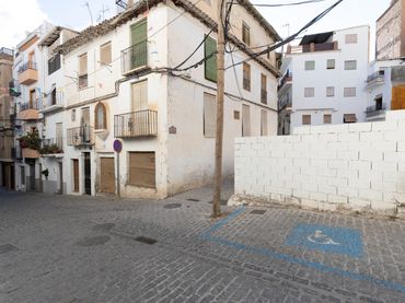 Casa con balcone in vendita a Calle Santa Bárbara 4