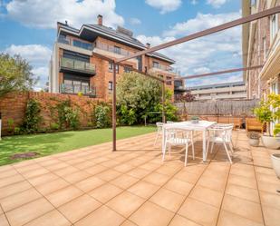 Terrassa de Planta baixa en venda en Majadahonda amb Aire condicionat, Calefacció i Jardí privat