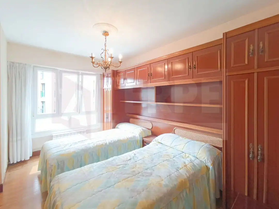 Habitación de Piso en venta en Lezo con Calefacción, Trastero y Balcón