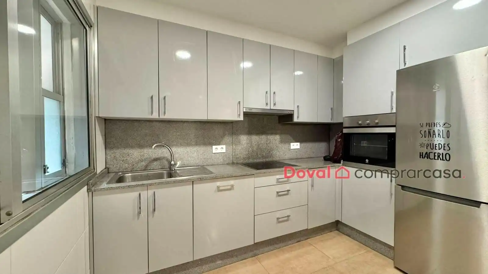 Flat for rent in MESTRE CHANE, Travesía de Vigo - San Xoán