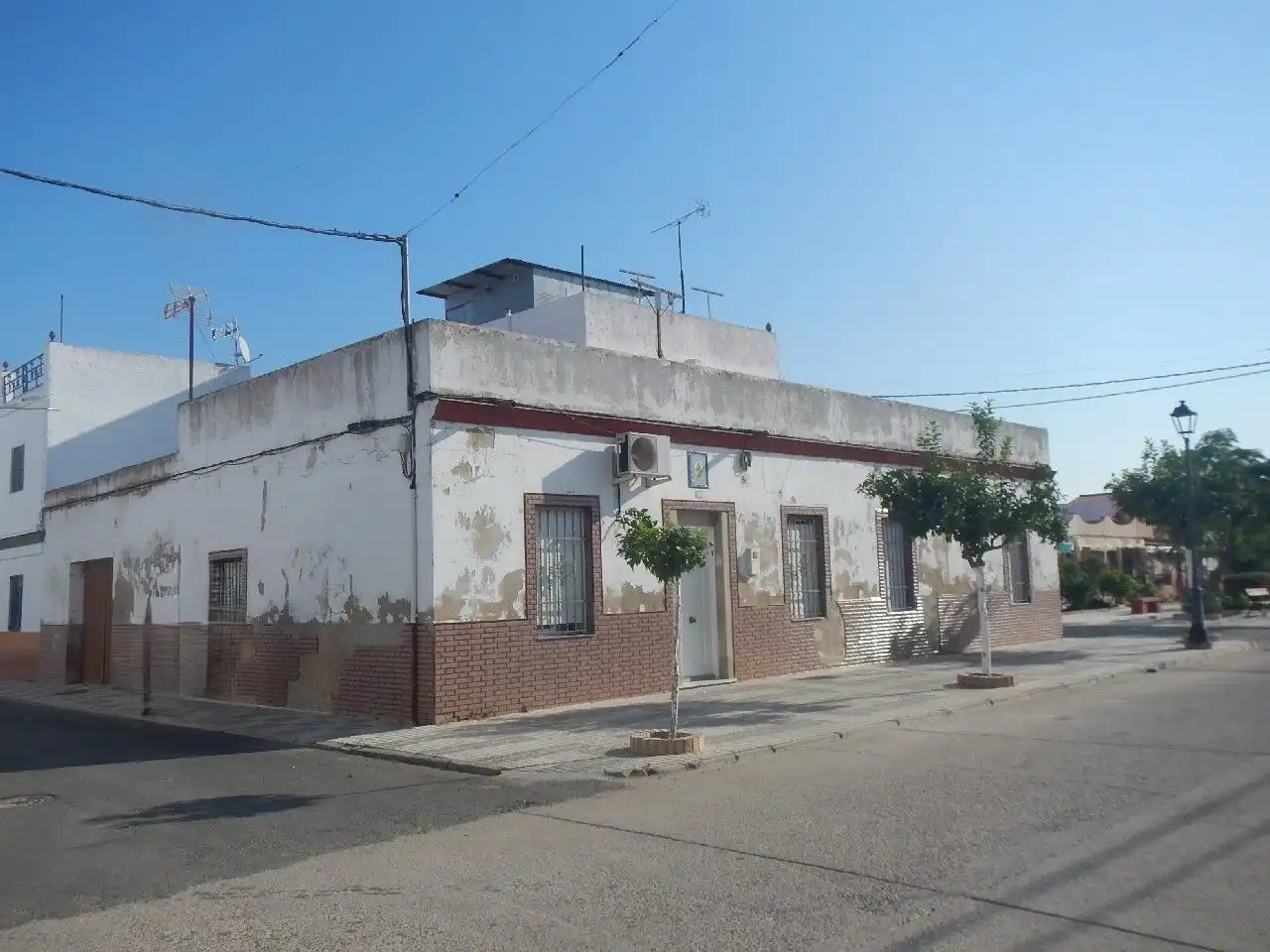 Exterior view of Houses for sale in Isla Mayor
