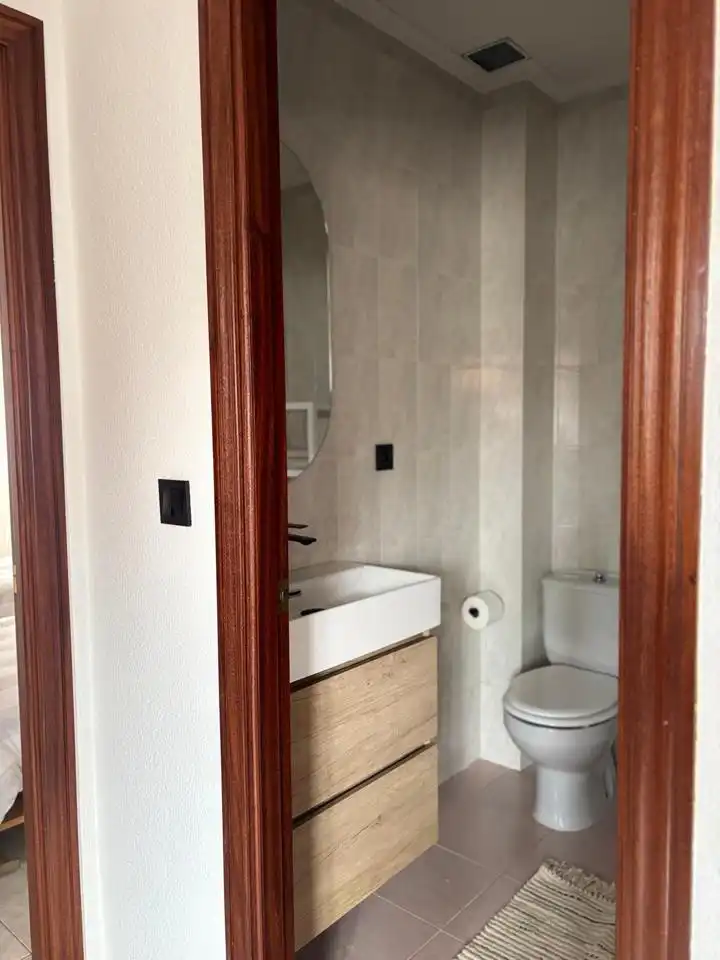Badezimmer von Haus oder Chalet zur Miete in Laredo mit Privatgarten und Terrasse