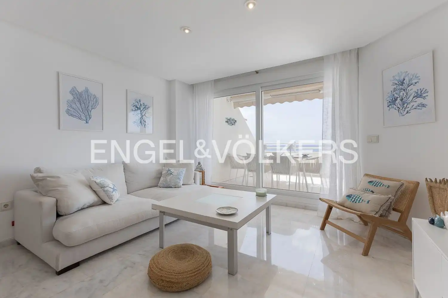 Sala de estar de Piso de alquiler en Altea con Aire acondicionado, Calefacción y Jardín privado