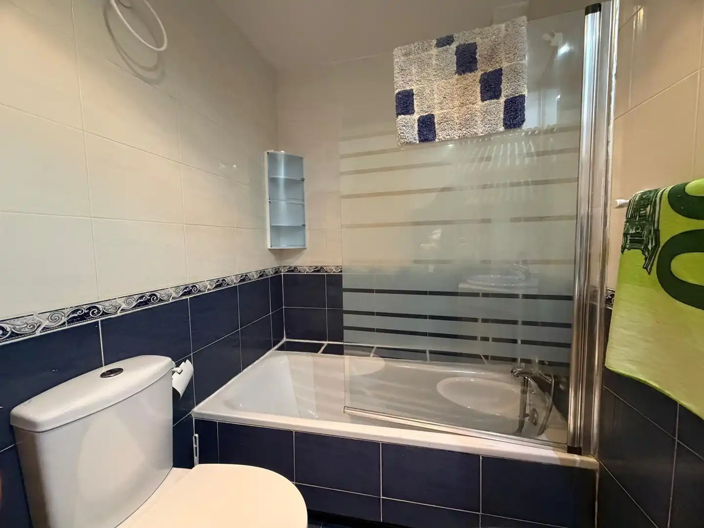 Bathroom of Attic for sale in Arganda del Rey  with Air Conditioner, Heating and Private garden