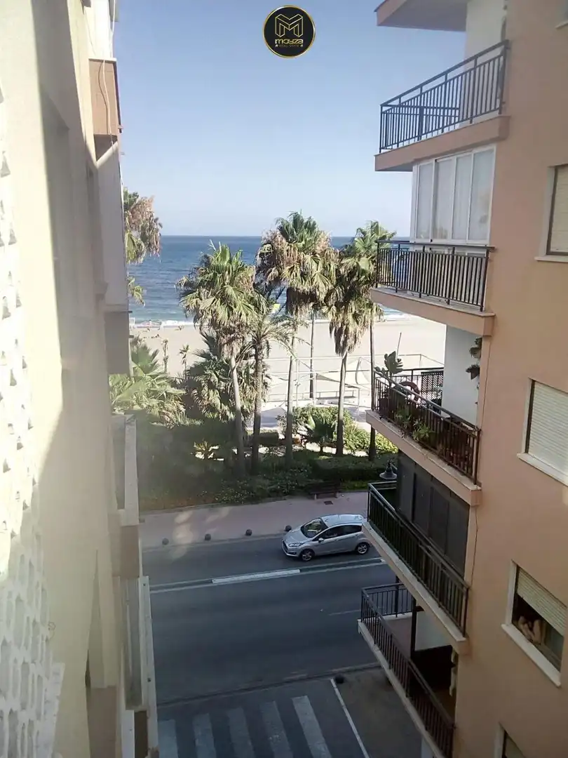 Pis amb terrassa en venda a Estepona Pueblo
