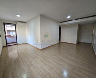 Flat for sale in  Valencia Capital  with Air Conditioner, Heating and Balcony