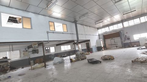 Foto 3 von Fabrikhallen zum Verkauf in Monóvar / Monòver, Alicante