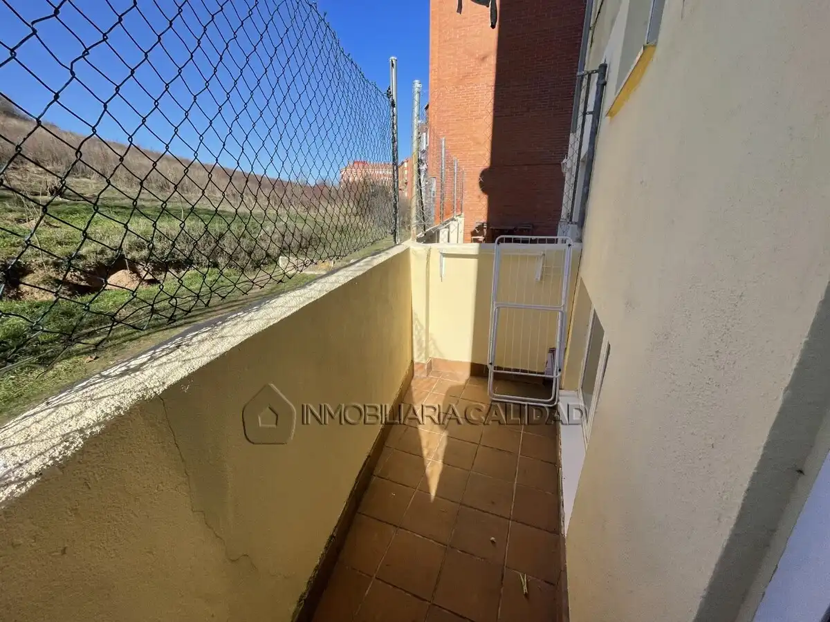 Appartamento in affitto a Zona Sur - Barrio Cortes, imagen 6