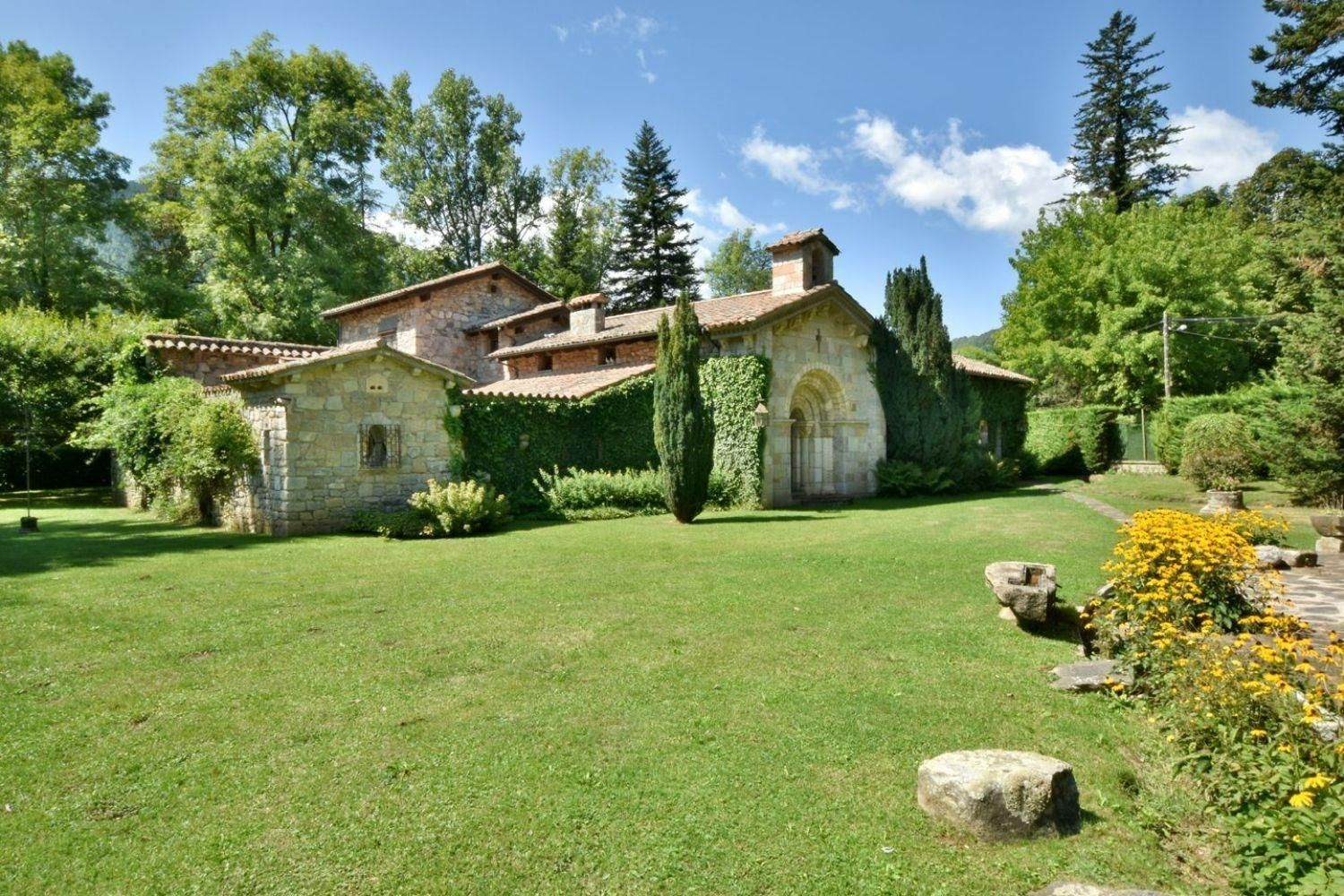 Jardí de Finca rústica en venda en Camprodon amb Jardí privat i Parquet