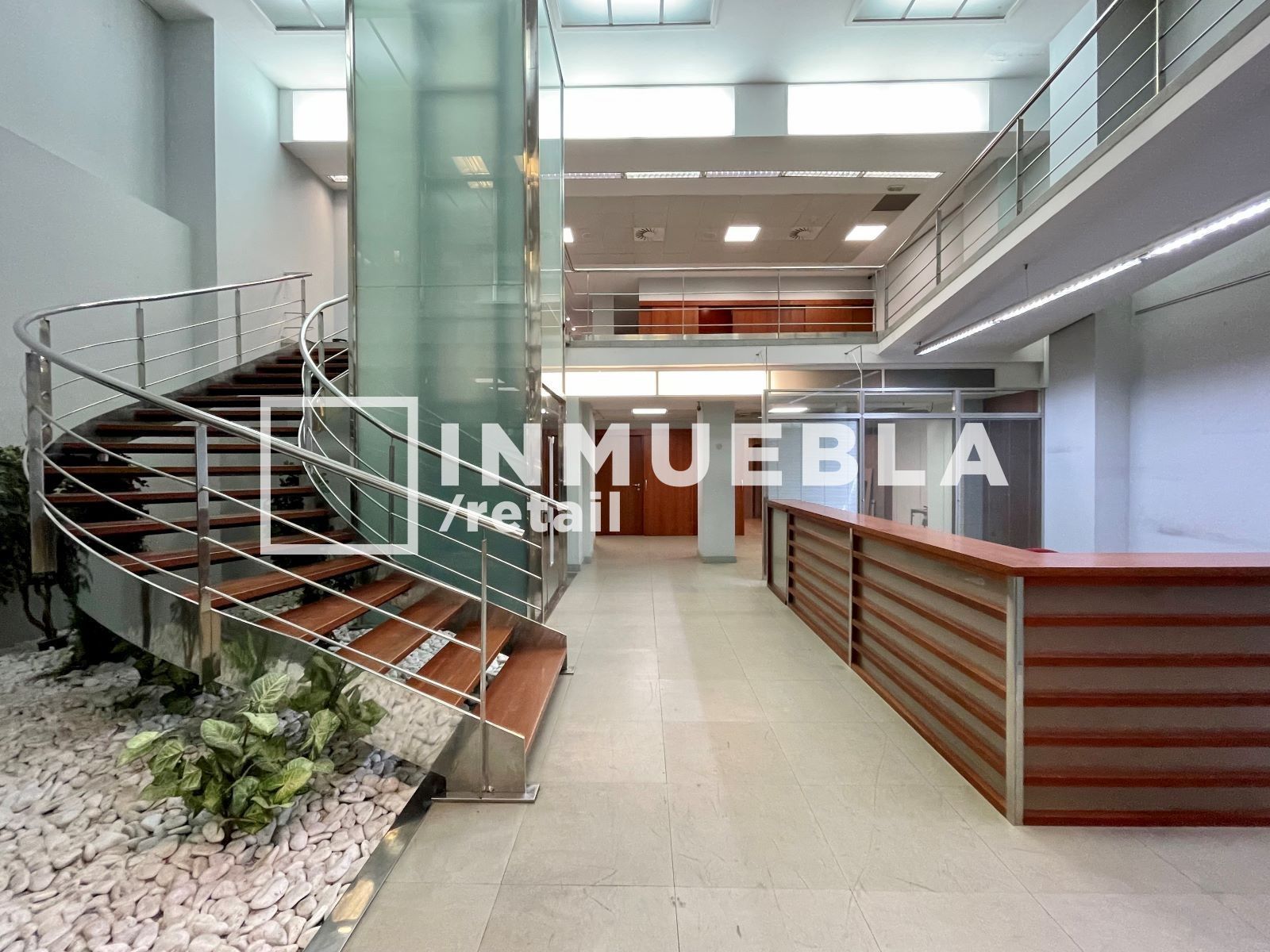 Premises for sale in  Barcelona Capital  with Air Conditioner and Internet