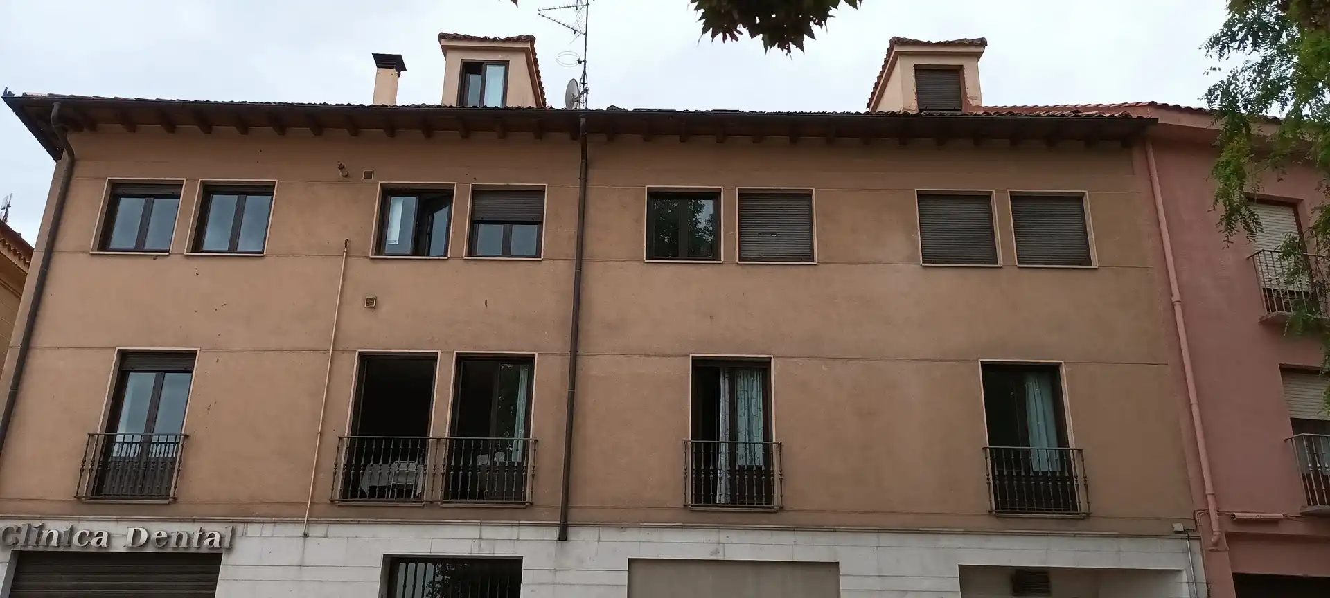 Außenansicht von Maisonette zur Miete in Segovia mit Klimaanlage, Heizung und Parkett