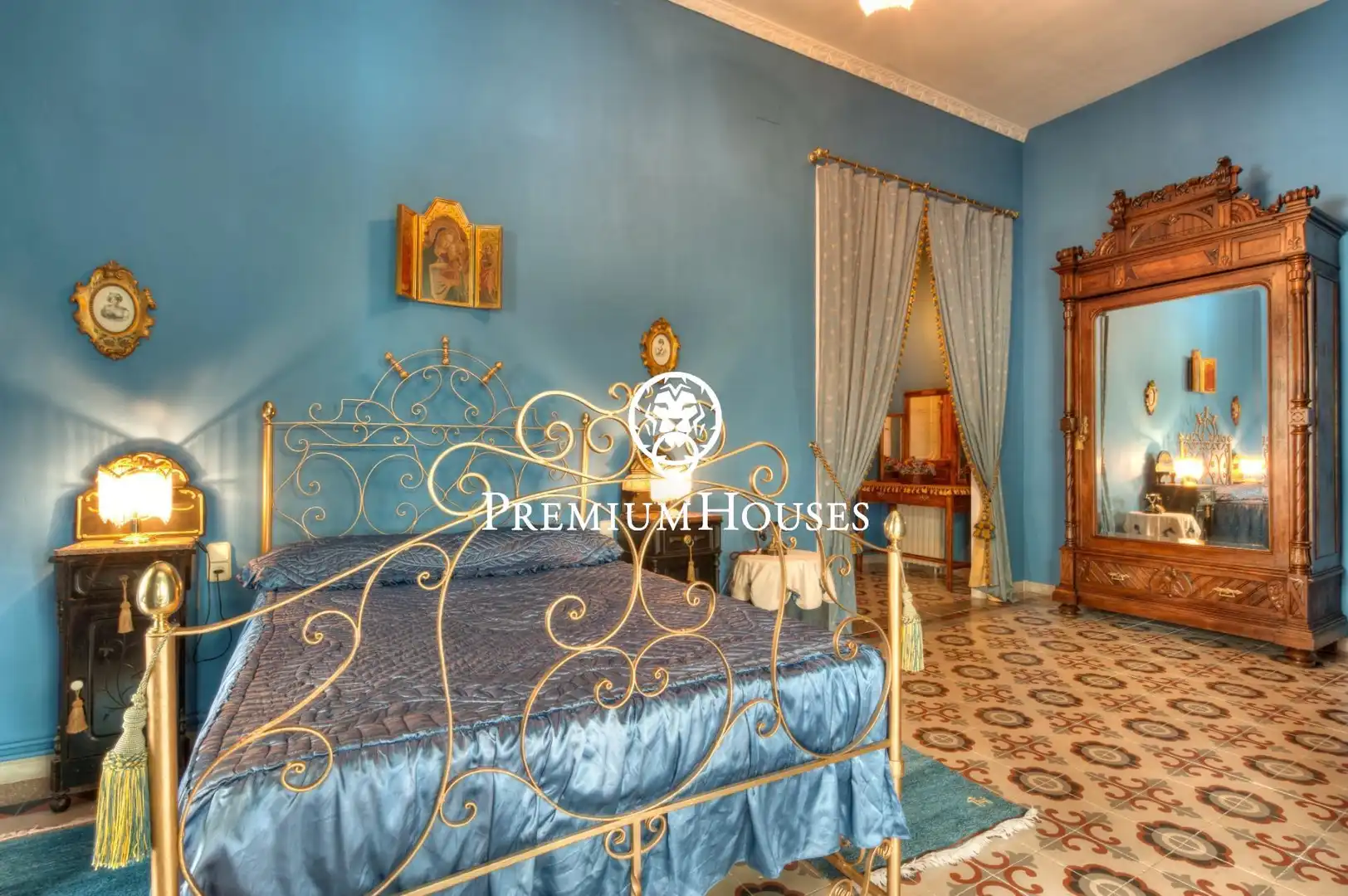 Schlafzimmer von Gebäude zum Verkauf in Xerta