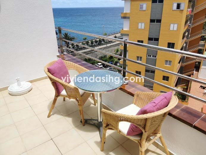 Exterior view of Attic for sale in Puerto de la Cruz  with Terrace, Furnished and Community pool