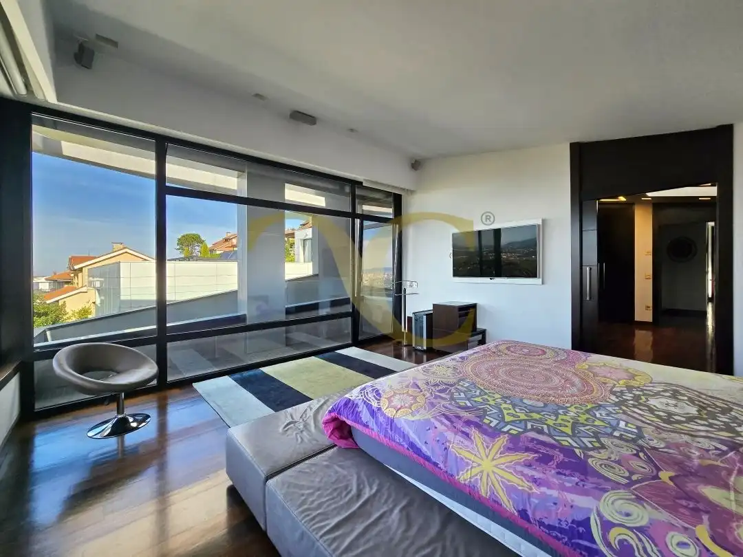 Habitación de Casa o chalet en venta en Gijón  con Calefacción, Jardín privado y Terraza