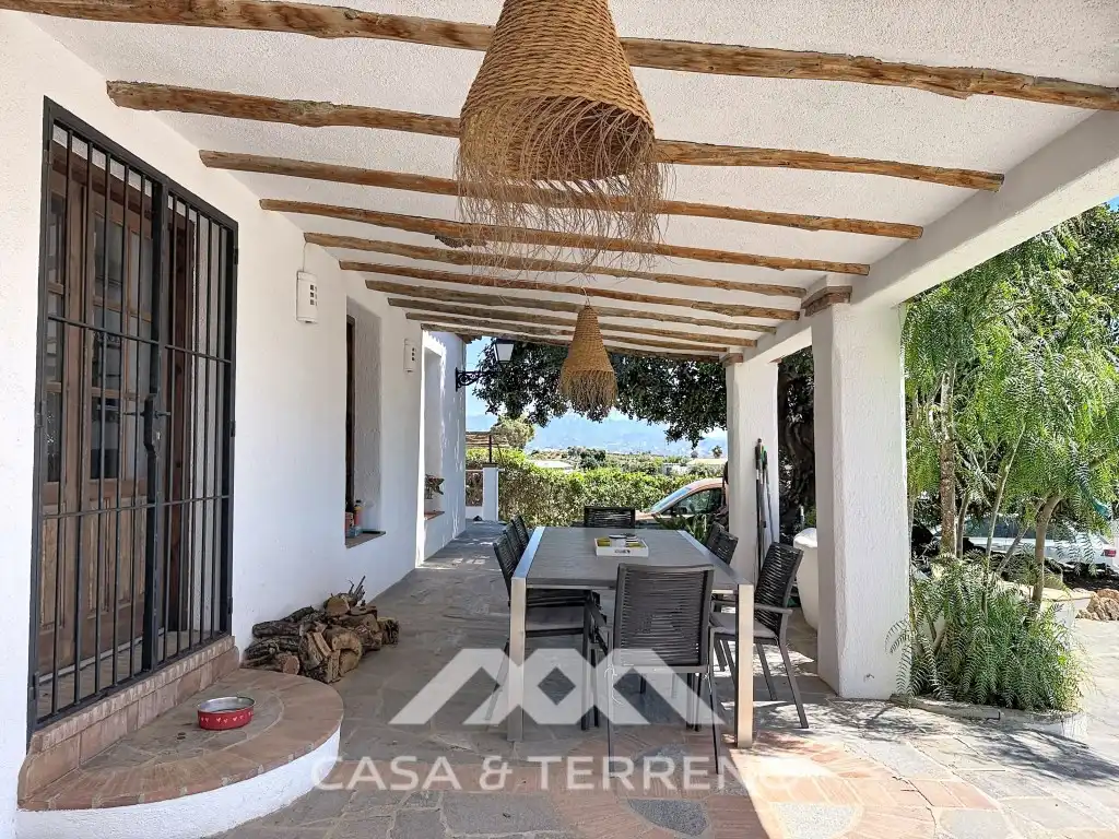 Terrassa de Casa o xalet en venda en Vélez-Málaga amb Aire condicionat, Jardí privat i Terrassa