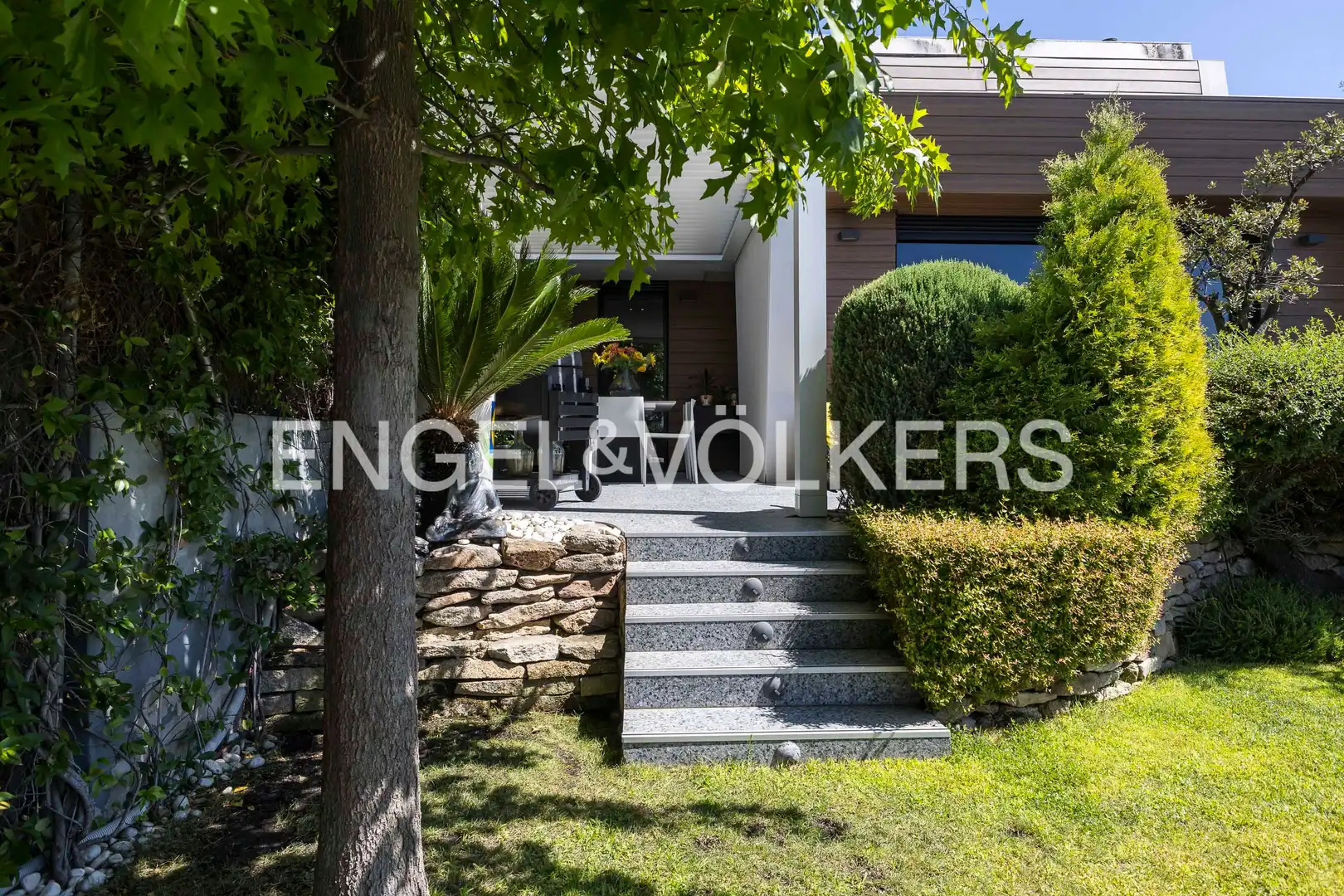 Terraza de Casa o chalet en venta en Torrelodones con Aire acondicionado, Calefacción y Jardín privado