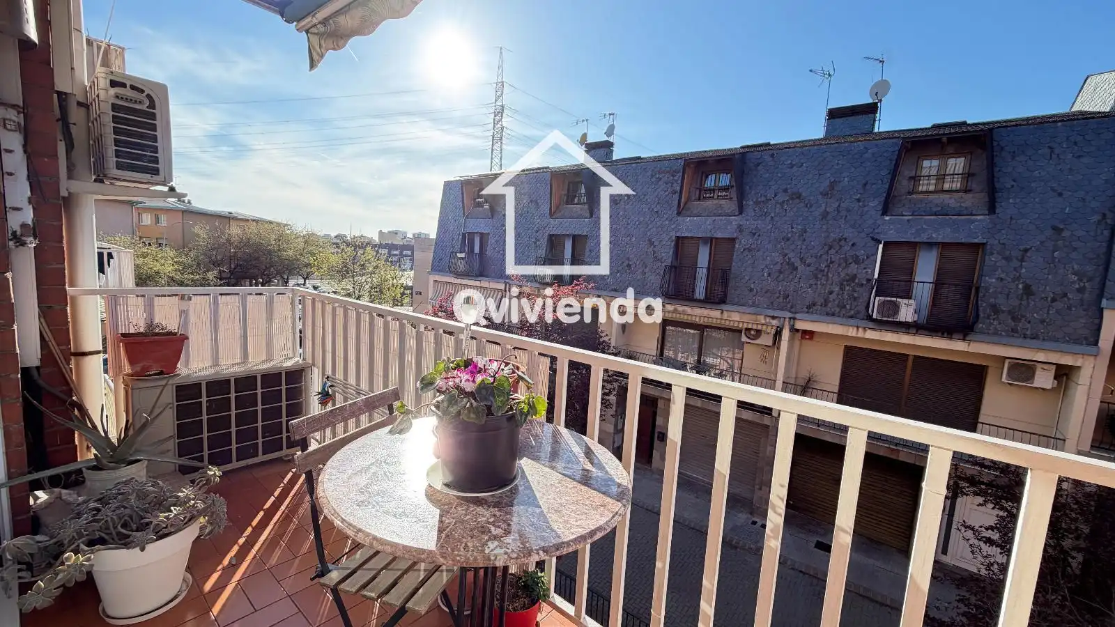 Exterior view of Flat for sale in Terrassa  with Air Conditioner, Heating and Terrace