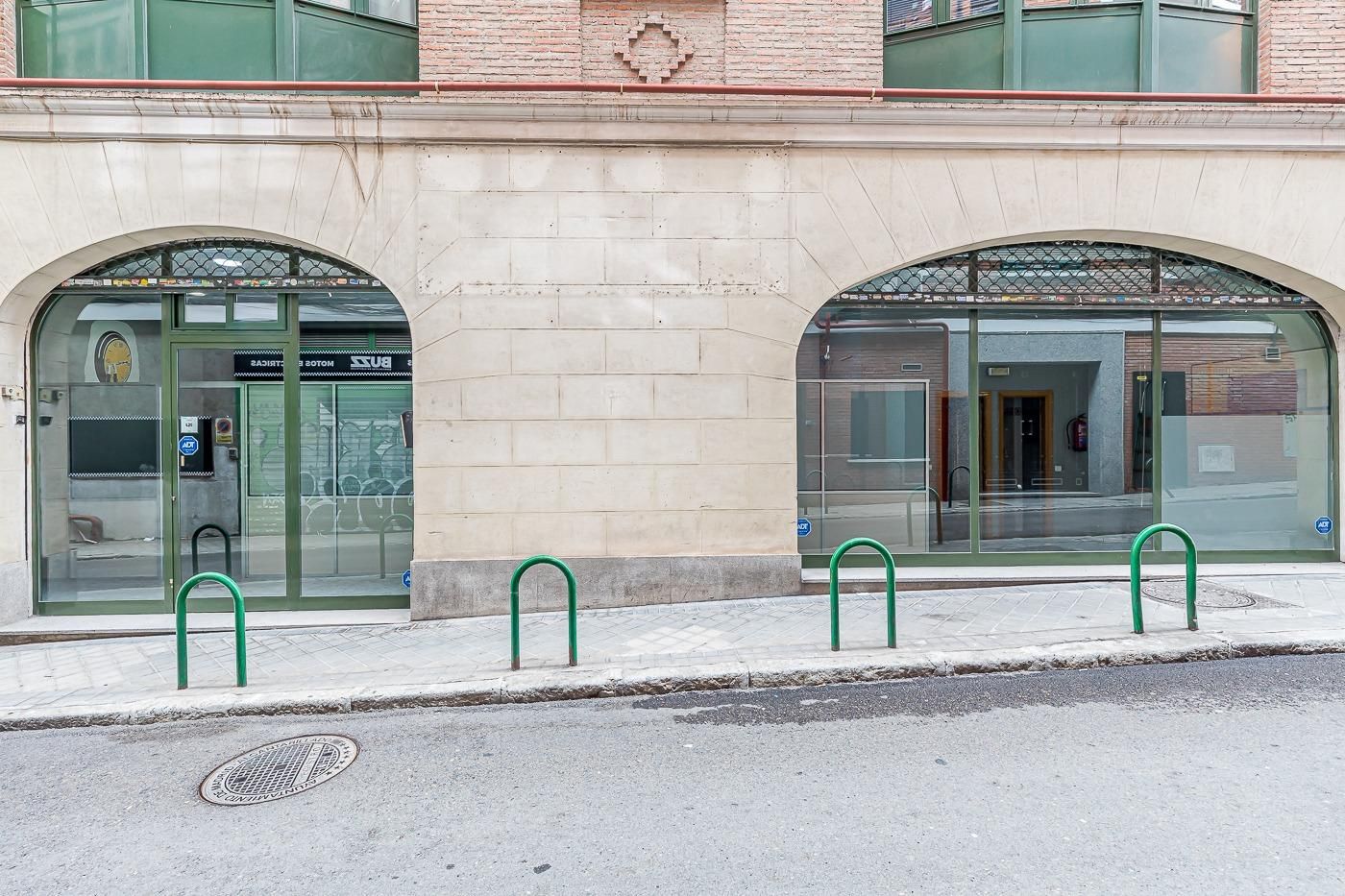 Exterior view of Premises for rent in  Madrid Capital