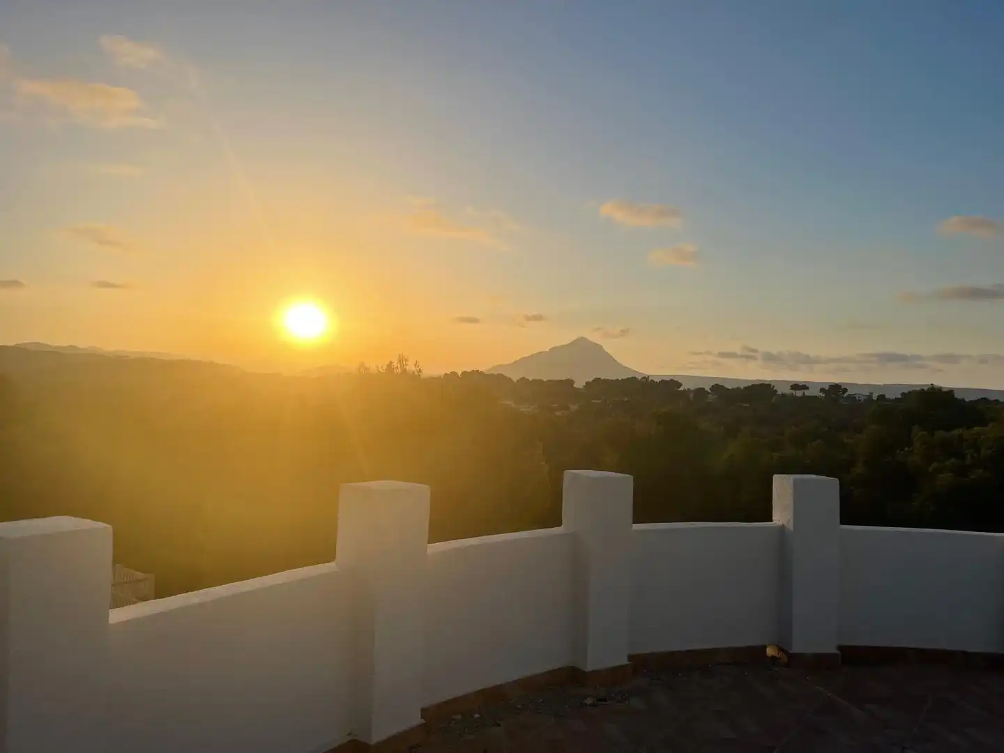 Vista exterior de Casa o xalet en venda en Jávea / Xàbia amb Aire condicionat, Calefacció i Jardí privat