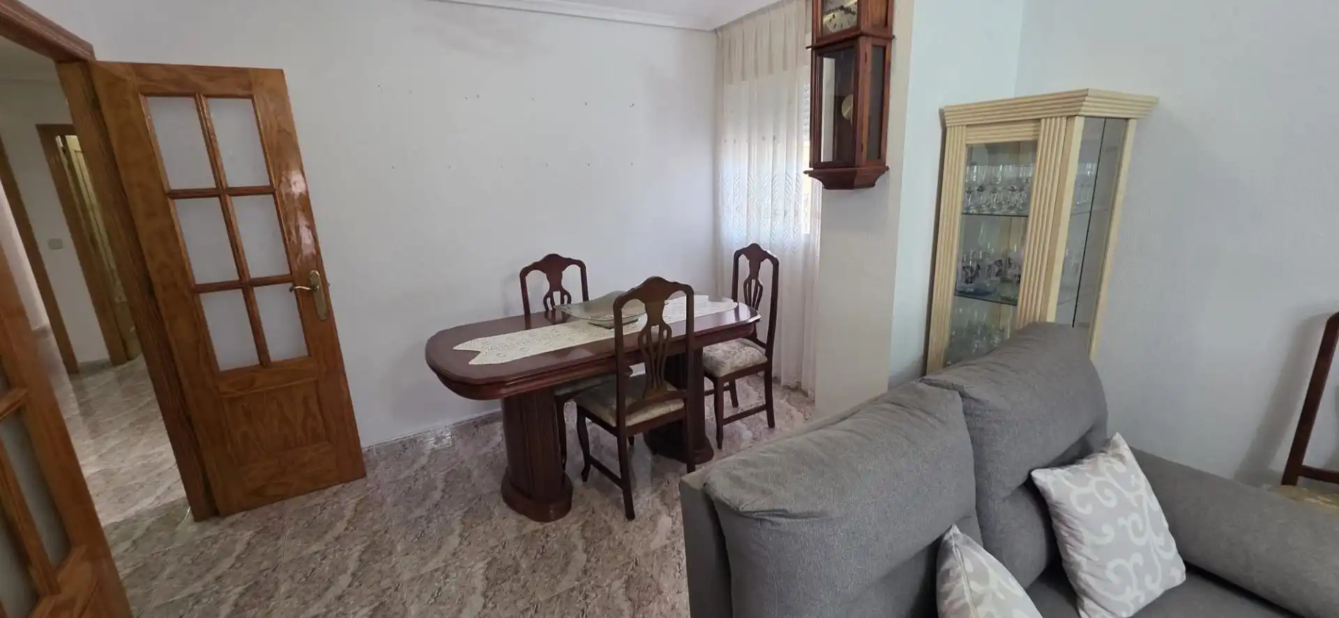 Flat with lift for sale in Casco Antiguo, imagen 4