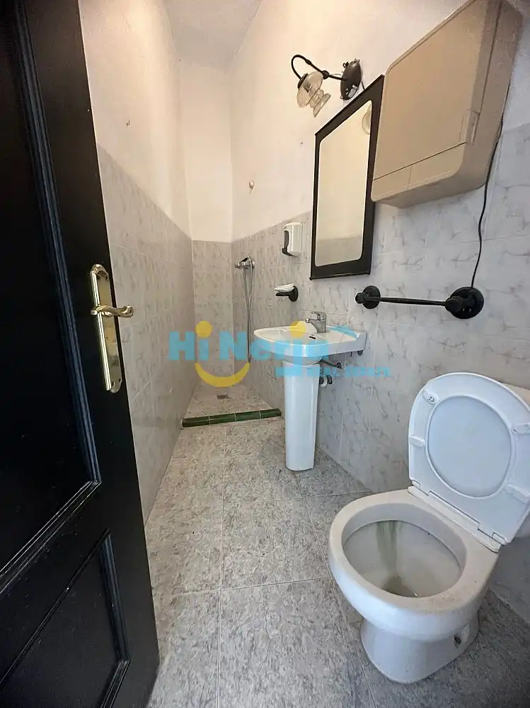 Baño de Nave industrial de alquiler en Nerja