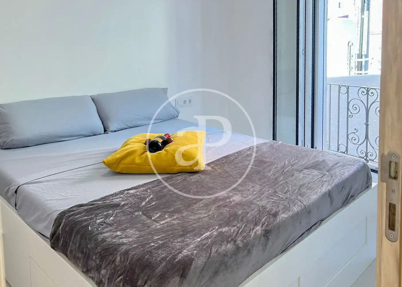 Bedroom of Houses for rent in Barcelona  with Air Conditioner, Heating and Terrace