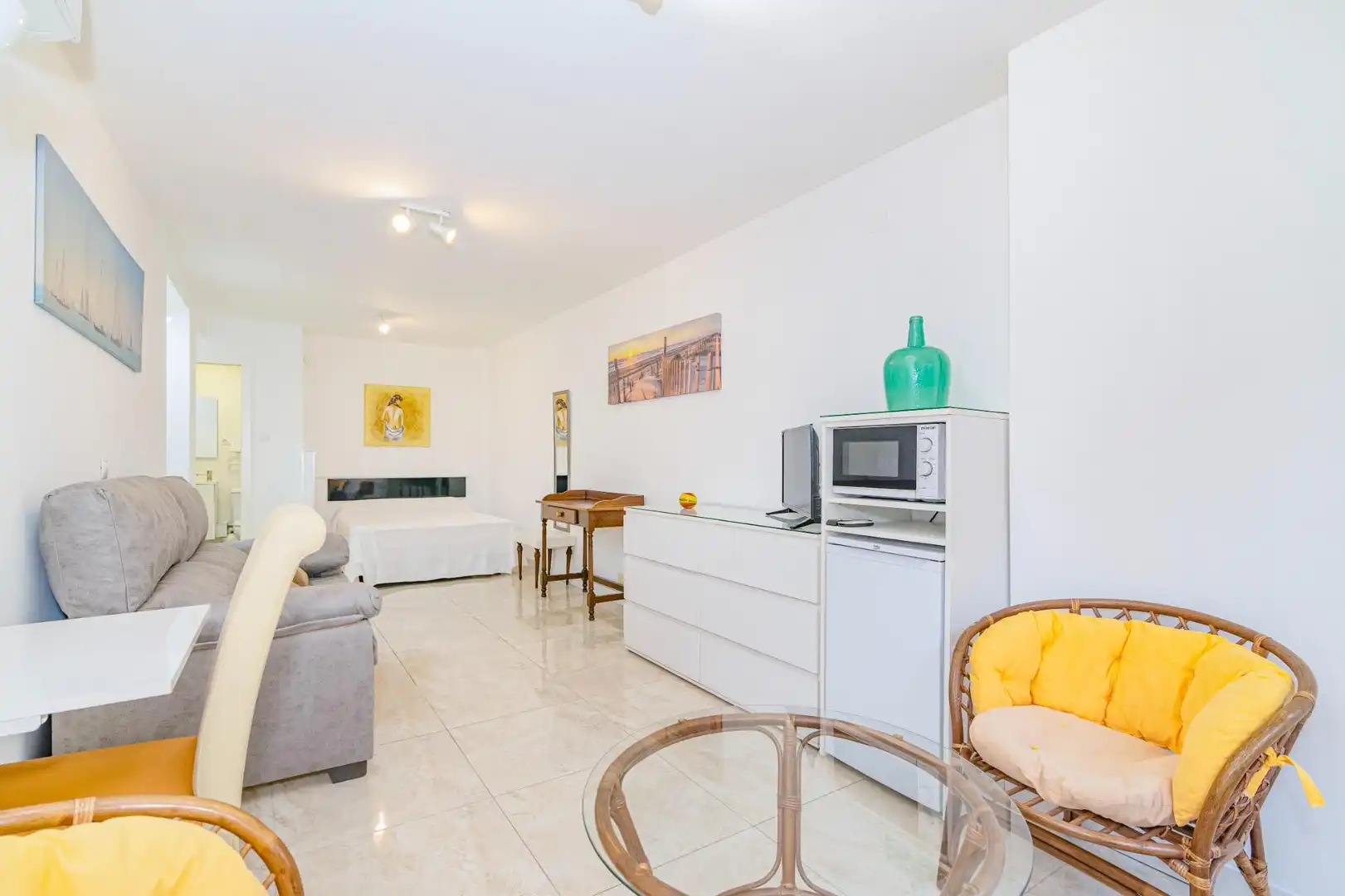 Study for rent in Pajaritos