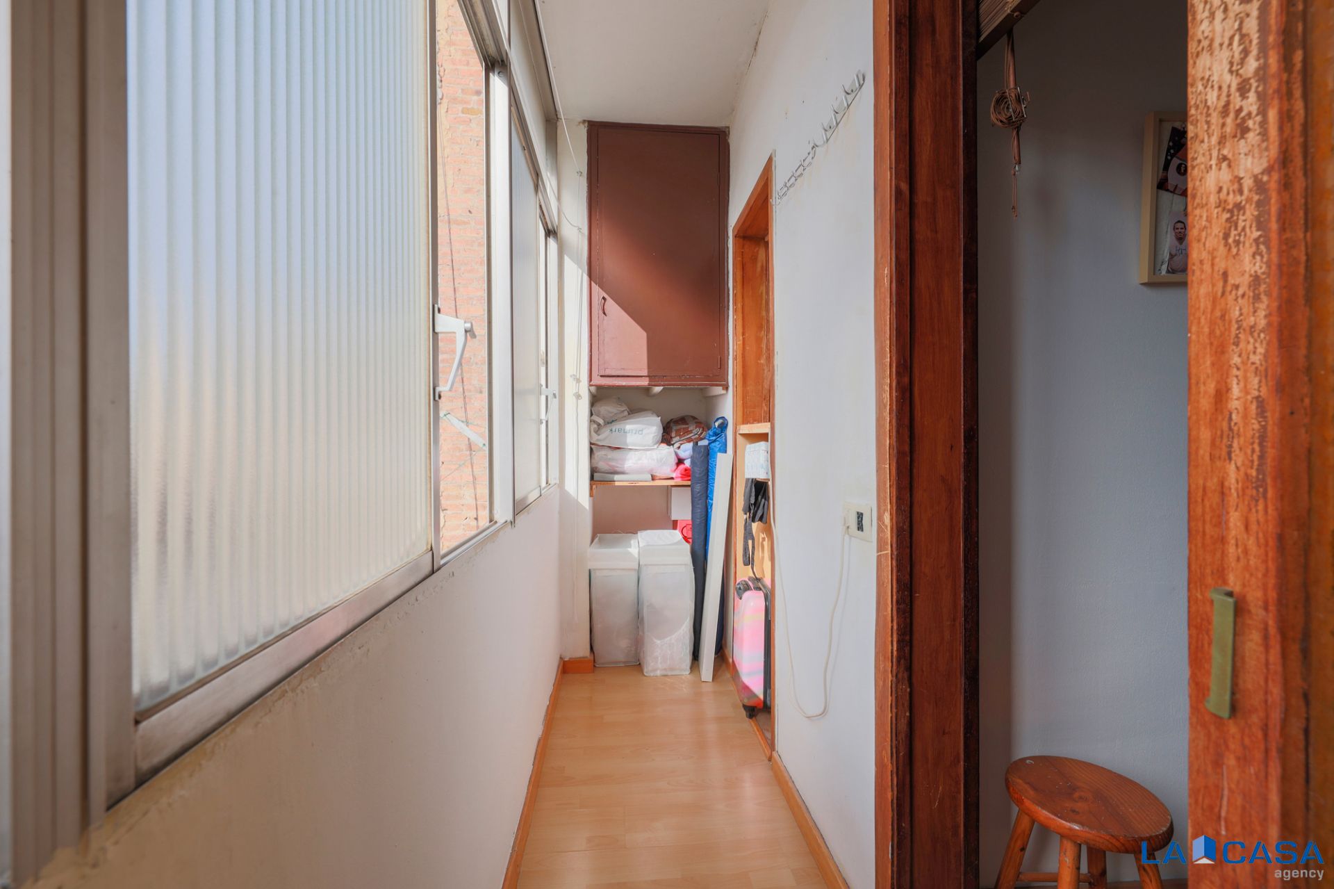 Flat for sale in  Barcelona Capital  with Oven and Balcony
