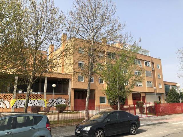 Garaje en Venta en AV VELAZQUEZ en Rivas Futura