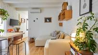 Living room of Flat for sale in  Barcelona Capital  with Balcony