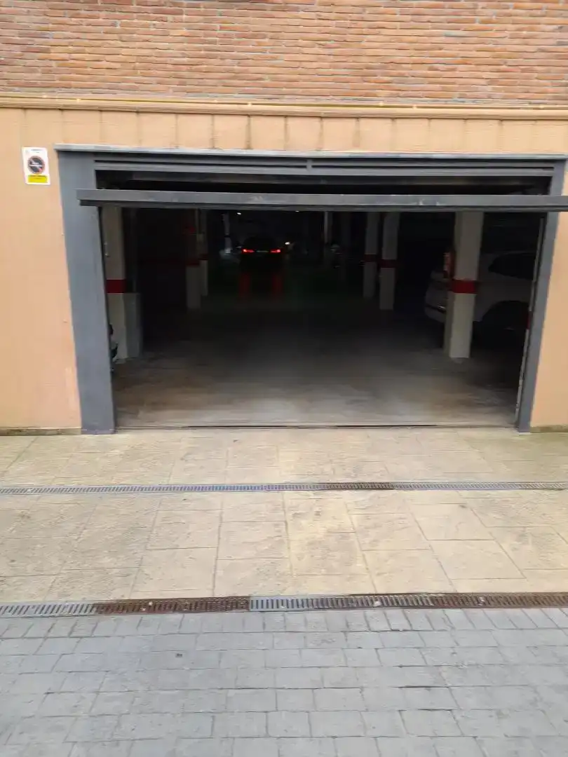 Parking de Garaje en venta en Tiana