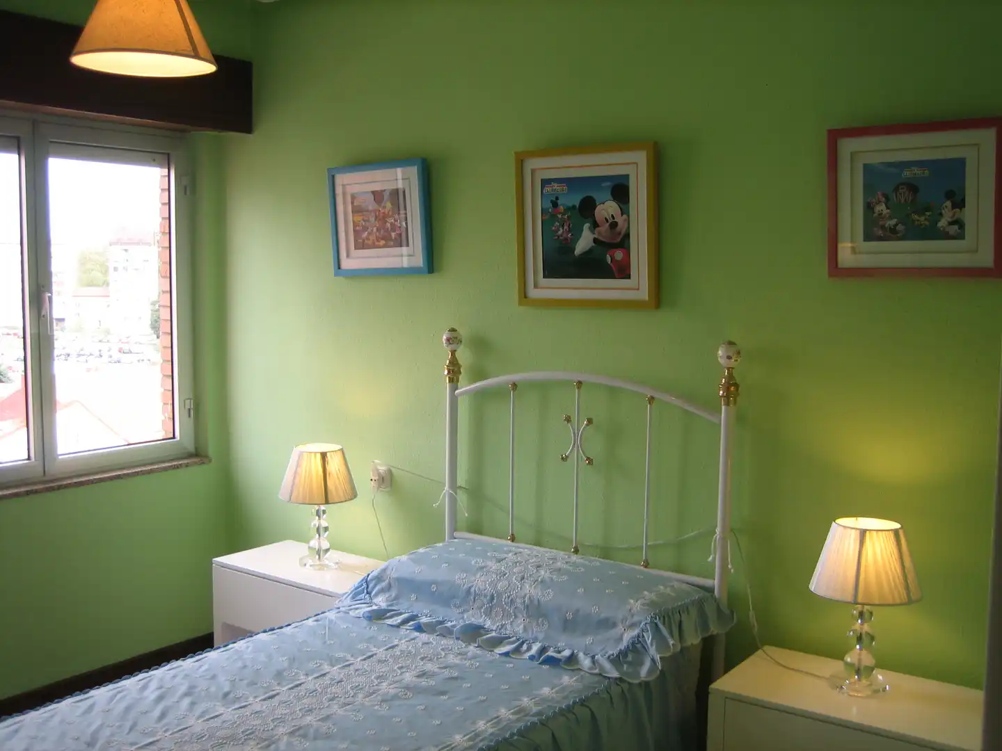 Habitación de Piso en venta en Avilés con Amueblado