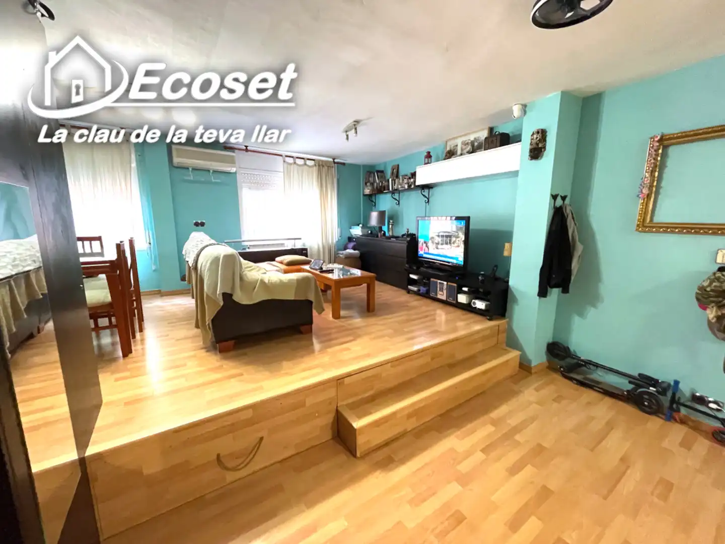 Living room of Lofts for sale in Vallirana  with Air Conditioner, Heating and Parquet flooring