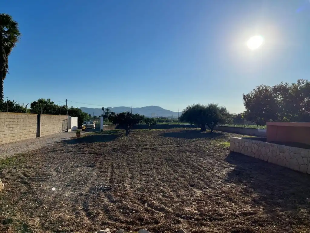 Wohnung zum Verkauf in Benicarló mit Privatgarten, Terrasse und Schwimmbad
