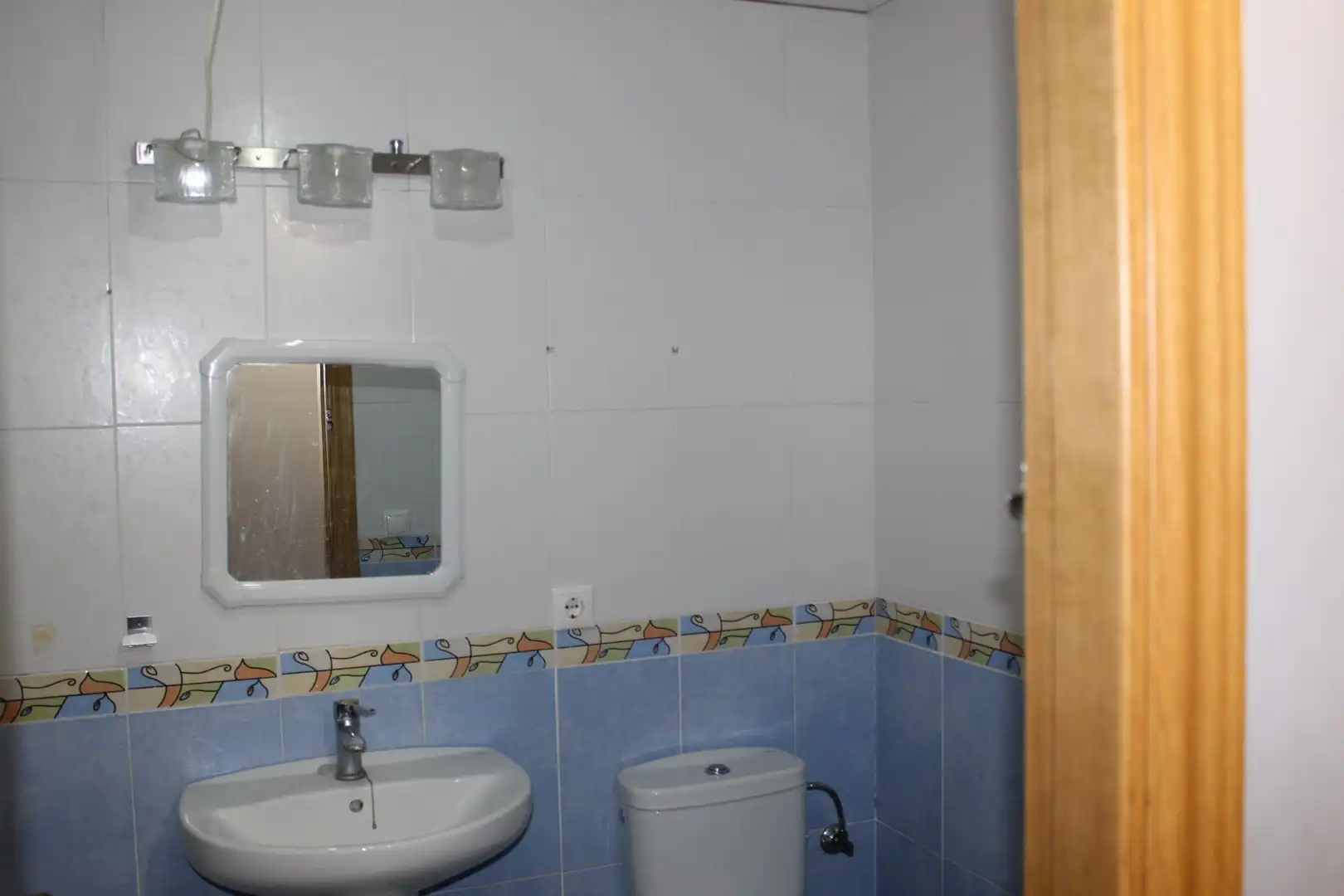 Baño de Piso en venta en Onda con Aire acondicionado y Balcón