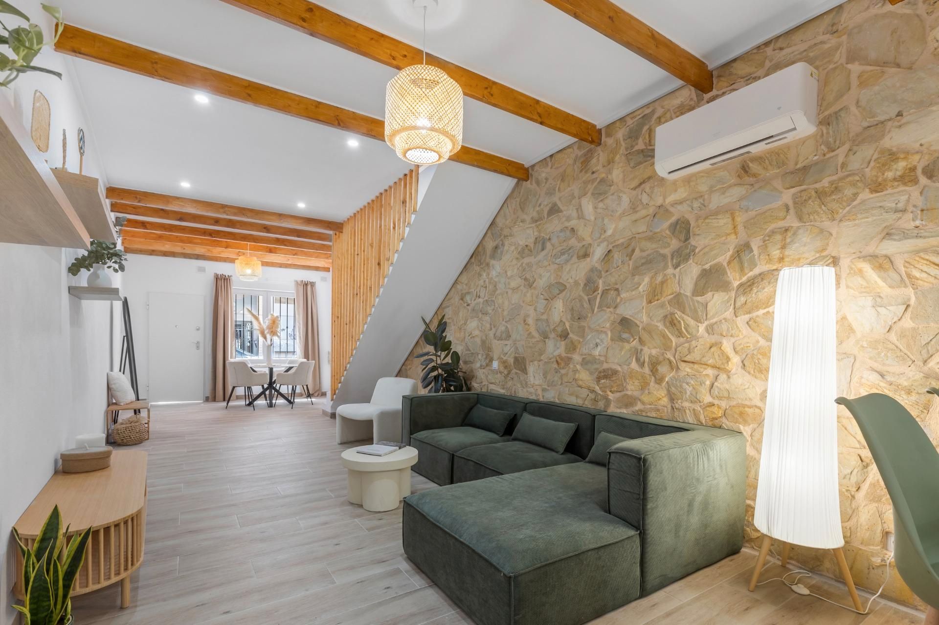 Living room of Single-family semi-detached for sale in Torrevieja  with Air Conditioner, Terrace and Furnished