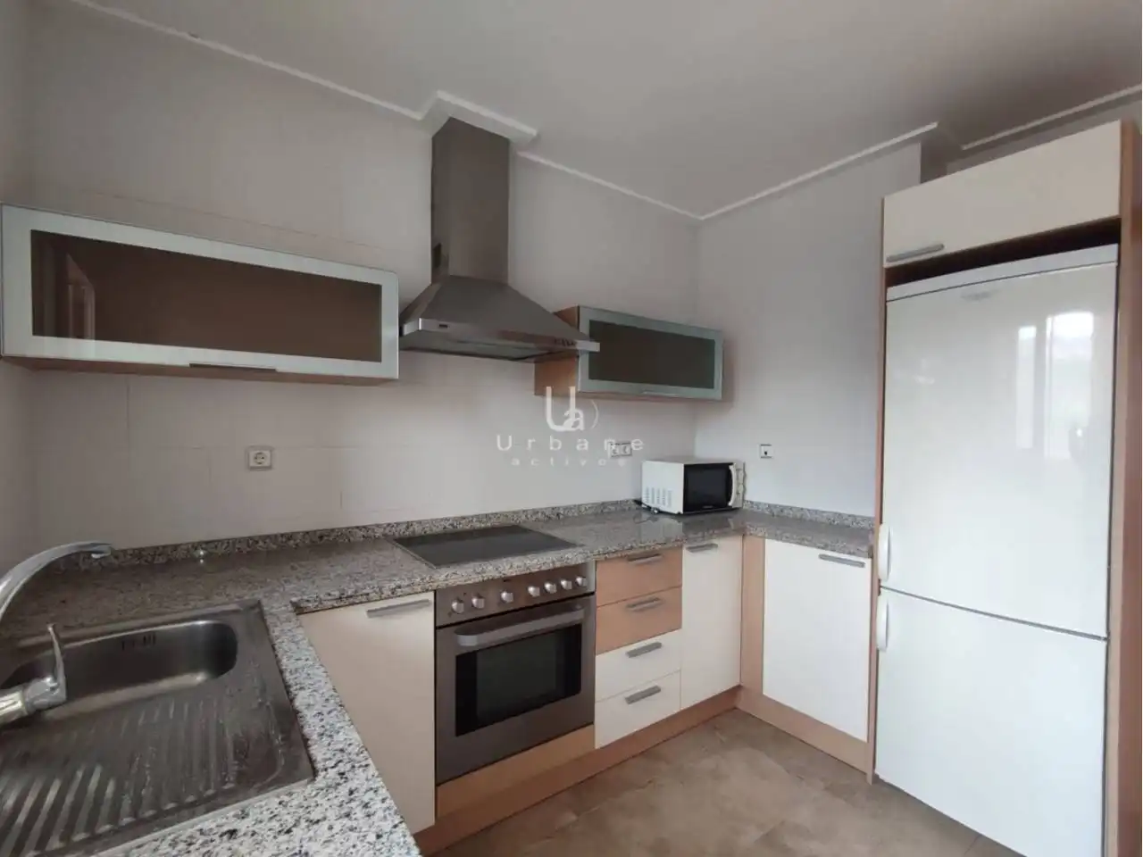 Küche von Wohnung zum Verkauf in Murcia mit Balkon