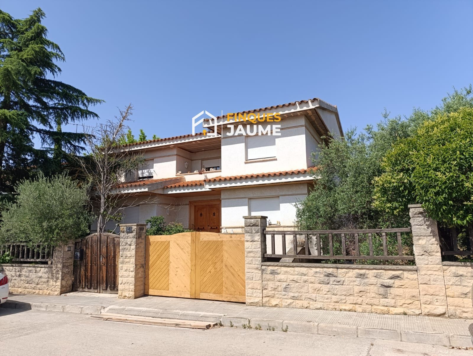 Exterior view of House or chalet for sale in  Lleida Capital  with Heating and Storage room