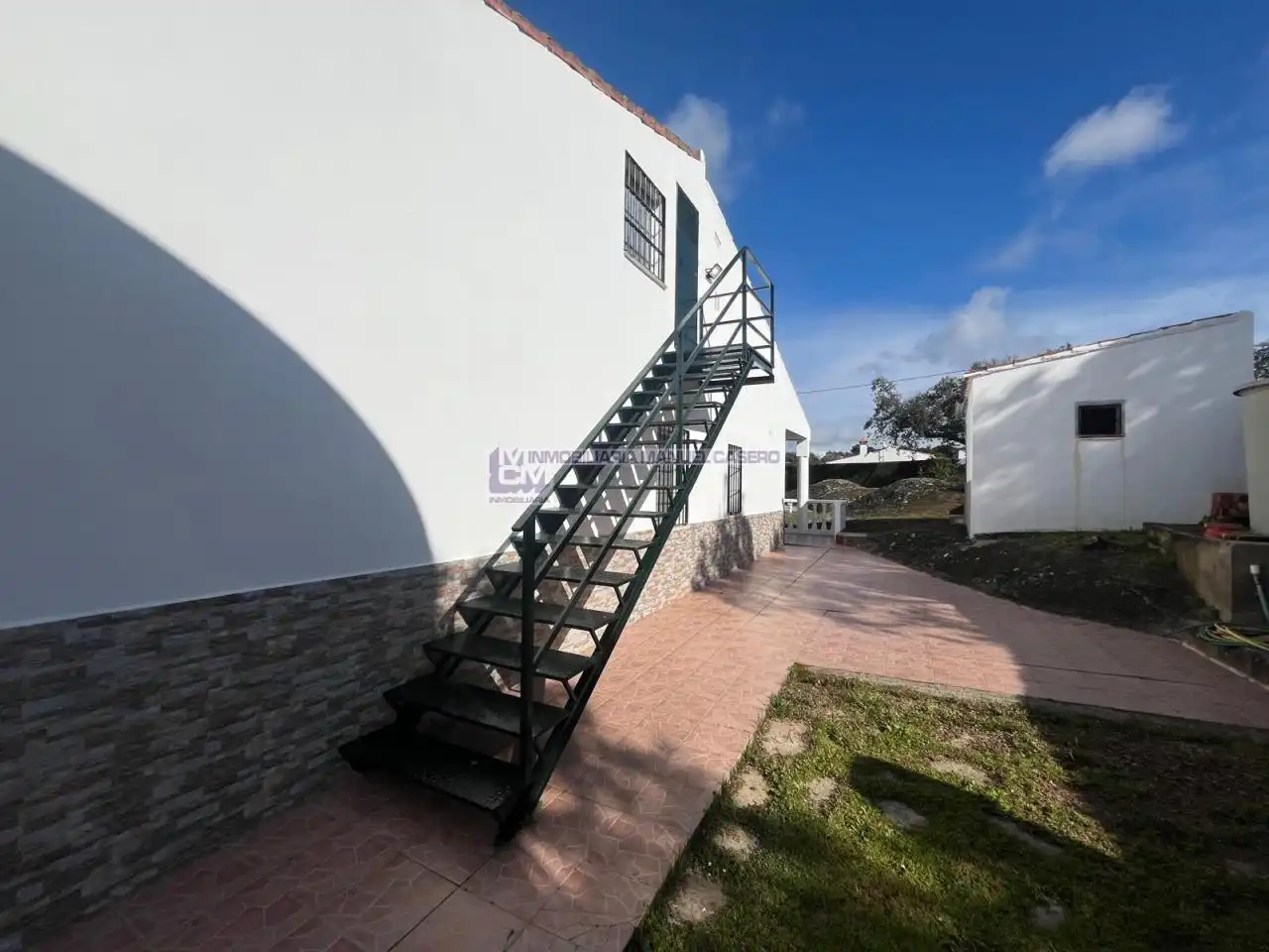 Vista exterior de Casa o chalet en venta en Cáceres con Calefacción, Jardín privado y Terraza