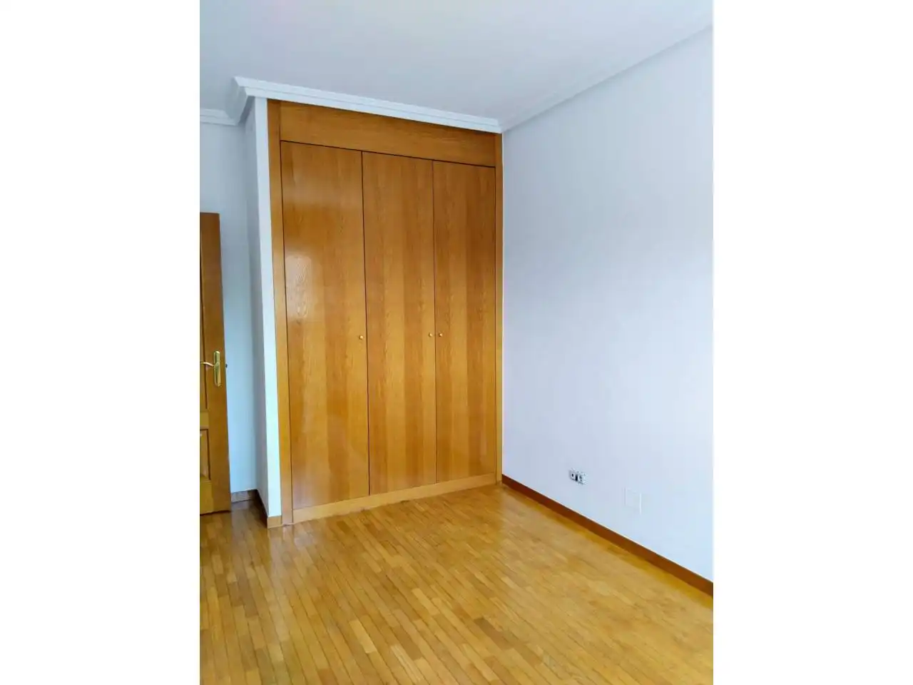 Habitación de Piso en venta en Burgos con Calefacción y Amueblado