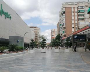 Vista exterior de Apartament de lloguer en  Murcia Capital amb Moblat i Rentadora