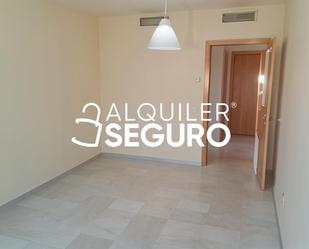 Bedroom of Flat to rent in Mairena del Aljarafe  with Air Conditioner and Storage room