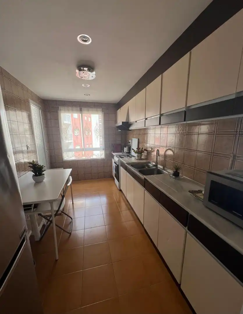 Flat with terrace for sale in Plaza Constitucion, imagen 8